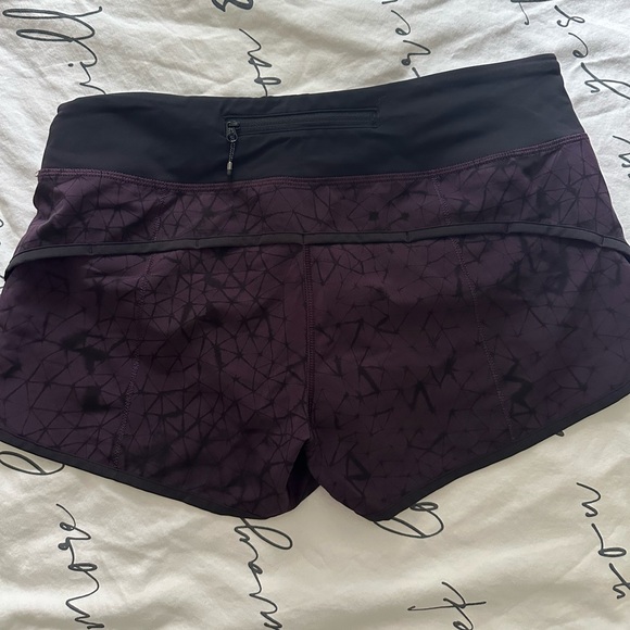 Lululemon Run: Speed Short 6 Star Crushed Black Cherry Black - Picture 8 of 9
